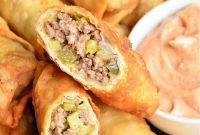 Golden Cheeseburger Rolls