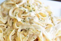 Creamy Roasted Garlic Asiago Fettuccine