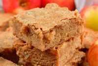 Chewy Spiced Apple Blondie Bars