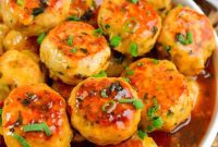 Sweet Chili Glazed Turkey Meatballs