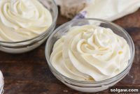 Cream Cheese Frosting: Double the Deliciousness