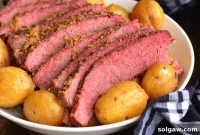 One-Pan Corned Beef with Crispy Potatoes