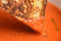 Fresh Tomato Basil Soup