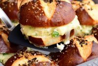 Kickin Jalapeno Ranch Chicken Sliders