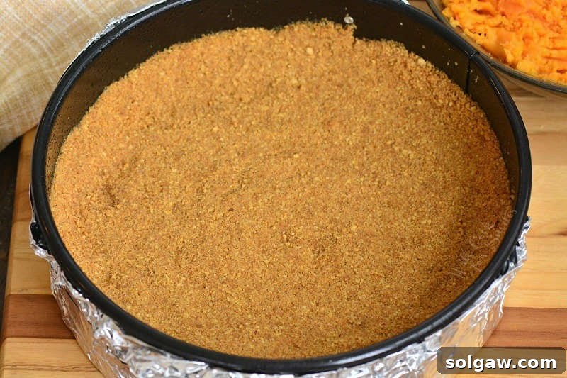 Velvet Sweet Potato Cheesecake 3 Preparation of graham cracker crust for sweet potato cheesecake
