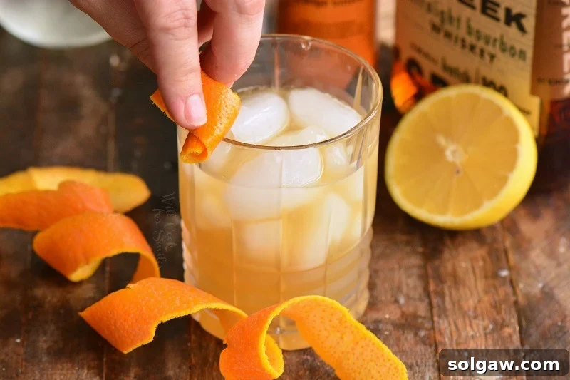 Classic Whiskey Sour cocktail