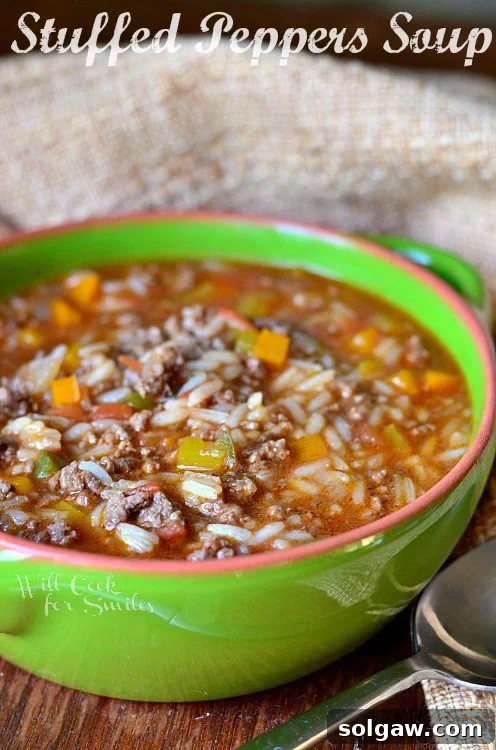 Stuffed Peppers Soup in a green bowl