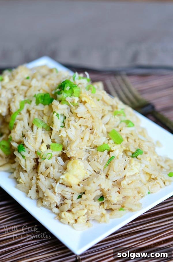 Golden Crab Stir Fry Rice 2 Delicious Thai Crab Fried Rice with fresh lump crab meat