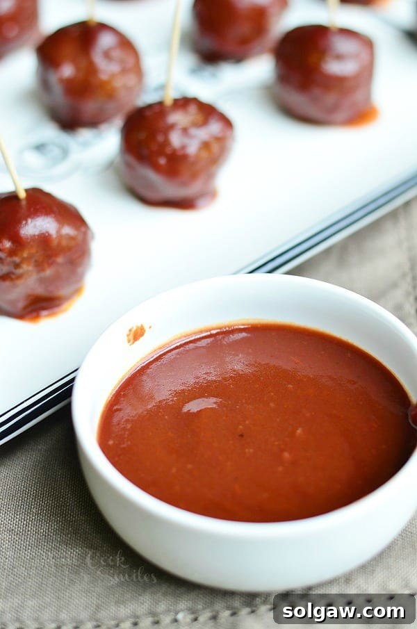 Homemade Red Wine Sauce - perfect with meatballs