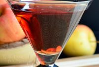 The Evergreen Apple Martini