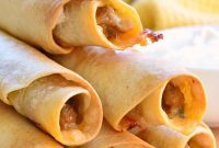 Crispy Jalapeño Sausage & Cheese Taquito Rolls