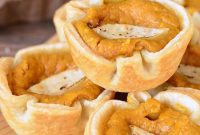 Fall Spiced Pumpkin Cheesecake Bites