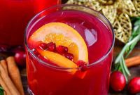 Easy Holiday Punch for Every Guest
