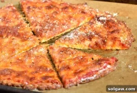 Crispy Cauliflower Pizza Crust