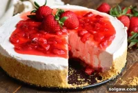 Divine Strawberry No Bake Cheesecake