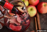 Spiced Apple Autumn Sangria