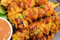 Sizzling Thai Chicken Satay with Velvety Peanut Sauce