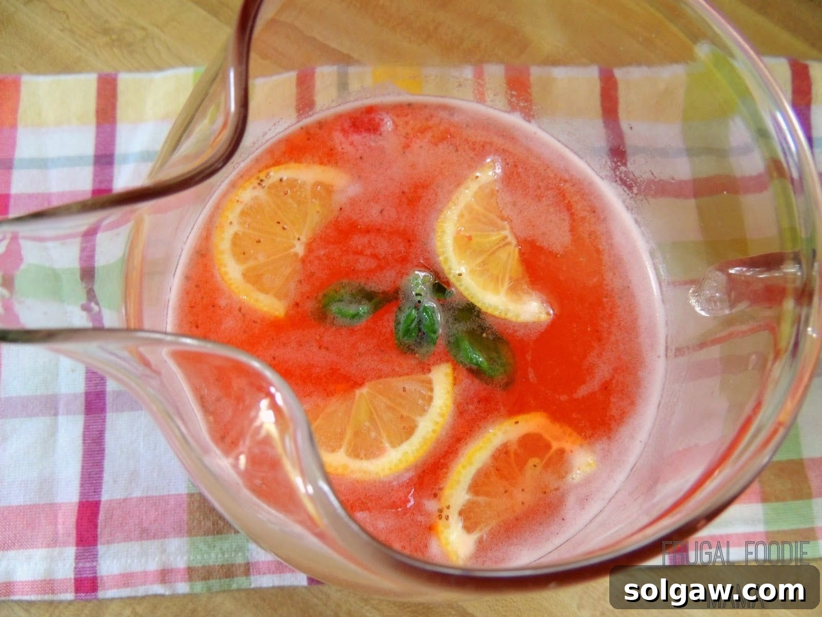 Strawberry Basil Lemonade